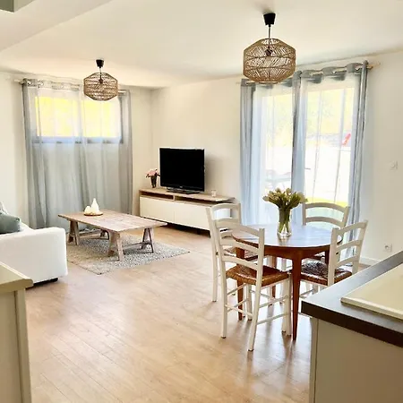 Desiree Appartement Le Bosc  Buitenkant foto