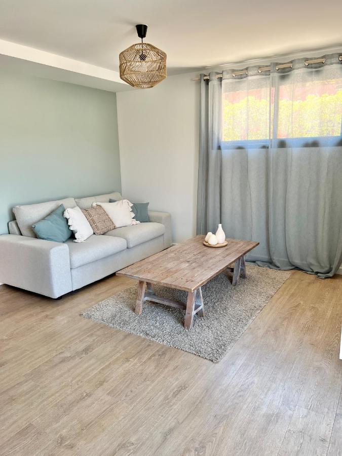 Desiree Apartment *